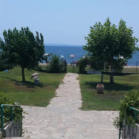 Luxury Sea Front House * Gerakini